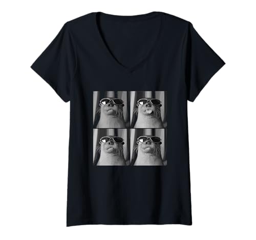 Damen Otter Face In Sunglasses Weird Animal Portrait T-Shirt mit V-Ausschnitt Damen Otter Face In Sunglasses Weird Animal Portrait T-Shirt mit V-Ausschnitt von Otter Sunglasses Tee