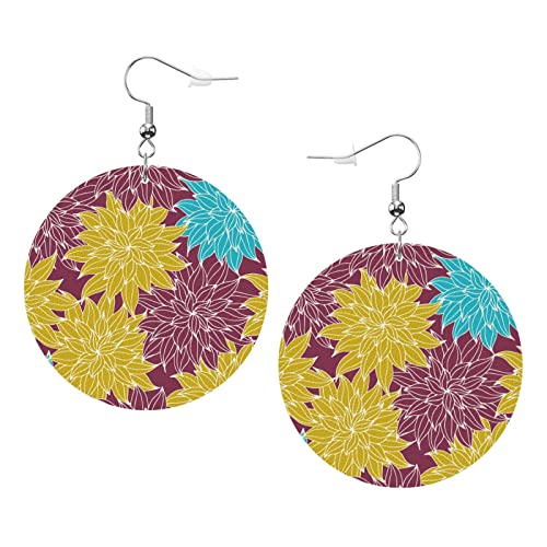 Handbemalte Dahlie-Ohrringe. Handbemalter Dahlie-Ohrring aus Leder in runder Form. Leichter baumelnder Damen- und Mädchen-Schmuck, perfekt für den Alltag von Oudrspo