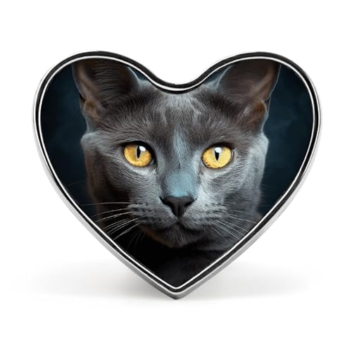 Modische Brosche mit grauer Katze, die starrt – niedliche 2,5 cm große Emaille-Herz-Anstecker in Grau und Gold, Anstecknadeln aus Metall für Damen und Herren, dekorative Metall-Anstecknadel für Hüte, Modische Brosche mit grauer Katze, die starrt – niedliche 2,5 cm große Emaille-Herz-Anstecker in Grau und Gold, Anstecknadeln aus Metall für Damen und Herren, dekorative Metall-Anstecknadel für Hüte, von Oudrspo