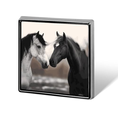 Schwarz-weiße Pferde-Waschbär-Anstecknadel für Männer und Frauen, quadratische modische Brosche – niedliche Emaille-Anstecker, Anstecknadel aus Aluminiumlegierung für Hüte, Hemden, Taschen, Jacken und von Oudrspo