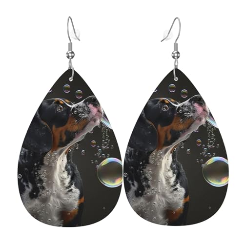 Tropfenohrringe aus Leder, leichte baumelnde Tropfenohrringe für Frauen – Hunde-Blasenkunst, weiß von Oudrspo