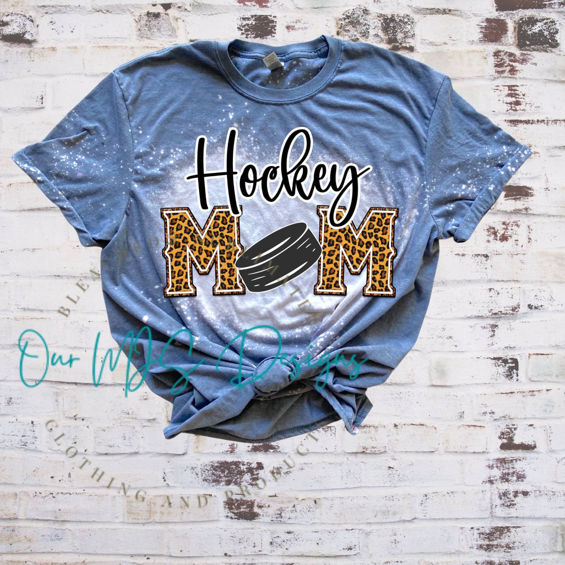 Hockey Mom Gebleichtes T-Shirt, Sweatshirt, Mama Geschenk, Hockey-Team-T-Shirt, Hockey-Player-T-Shirt, Hockey-Sweatshirt von OurMJsDesigns