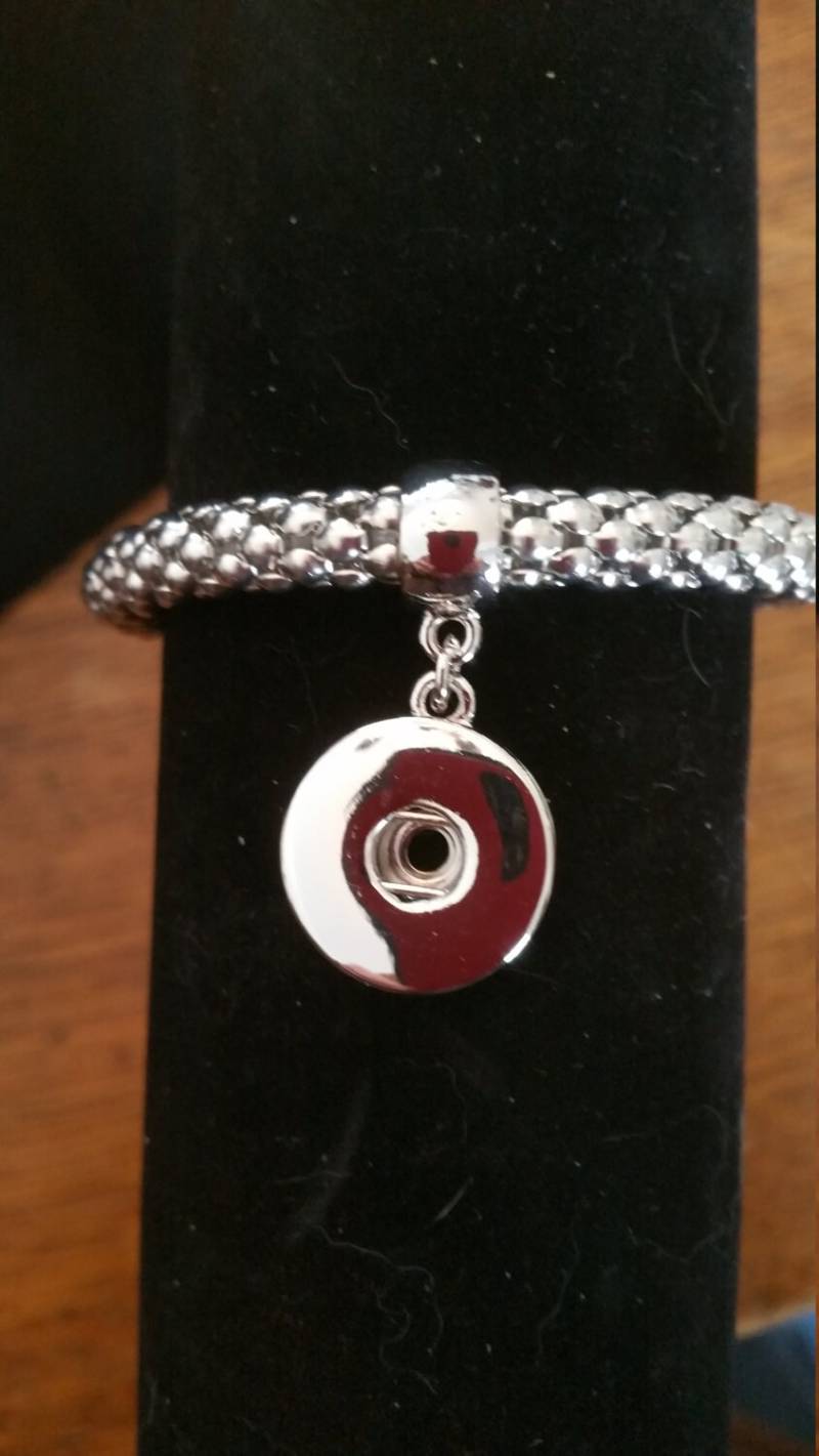 Snap Charm Armband von OurRainbowConnection
