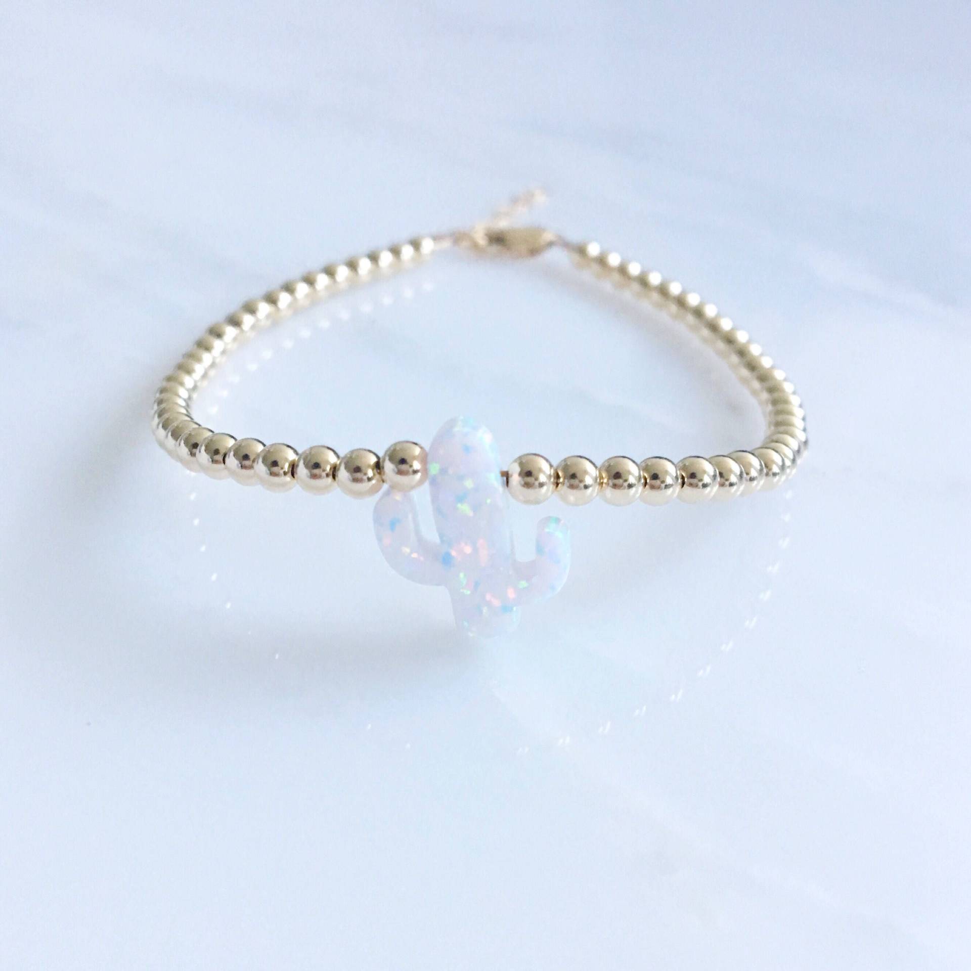 Kaktus Opal Perlen Armband in Weiß Oder Grün Mit Sterling Silber Gold Filled Roségold Perlen, Schmuck Kaktus Opal Perlen Armband in Weiß Oder Grün Mit Sterling Silber Gold Filled Roségold Perlen, Schmuck von OurWholeHeart