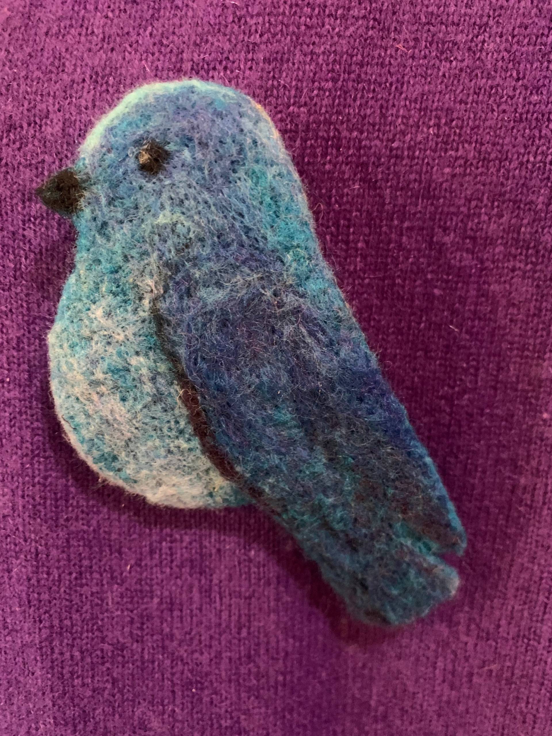 Bluebird Brosche Bluebird Brosche von Ourfamilycottagearts