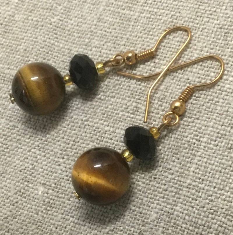 Natürliche Tigerauge & Onyx Gold Ohrringe Echter Edelstein Tropfen Natürliche Tigerauge & Onyx Gold Ohrringe Echter Edelstein Tropfen von OutOfMyBarn