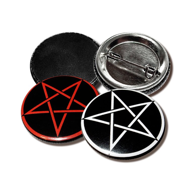 Pentagramm Button Sets 25mm | 1 Inch Mit Anstecknadel/Magnet Rot Weiß von OutOfStepArtworks