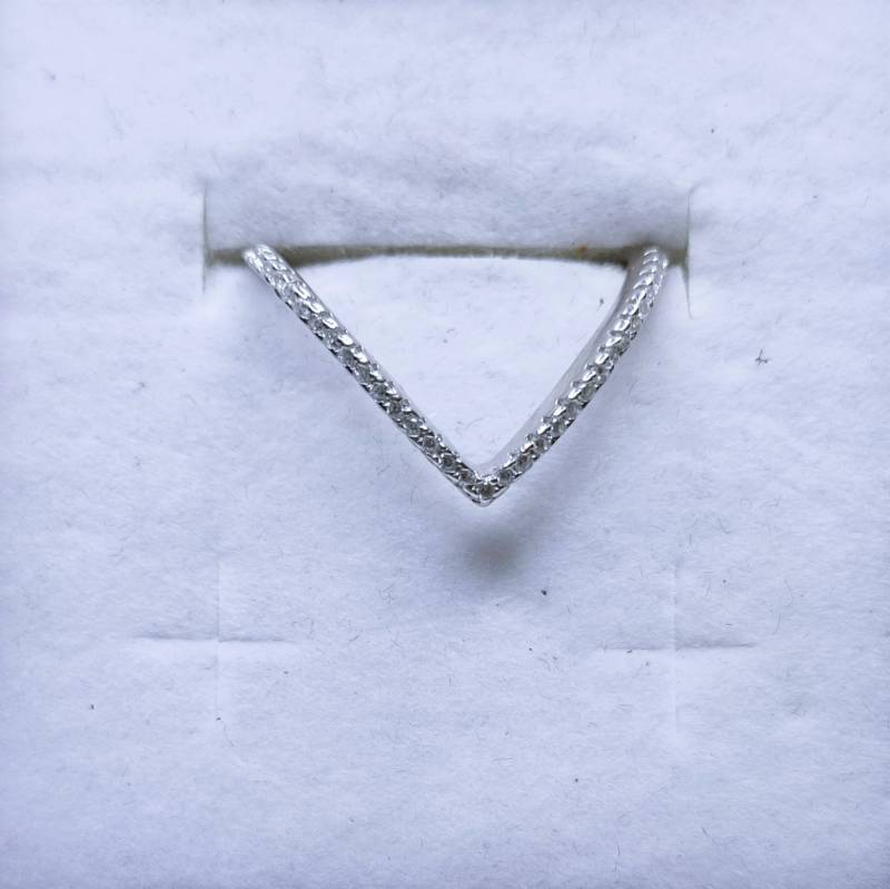Ring - Simulierter Diamant | 0.990Ct. Wishbone | Größe O in 18K Sterling Silber. Kostenloses Porto von OutTheBoxStudio