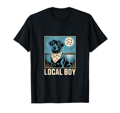 Labrador Am See Mit Schriftzug Local Boy T-Shirt Labrador Am See Mit Schriftzug Local Boy T-Shirt von Outdoor Abenteuer Hund Natur See