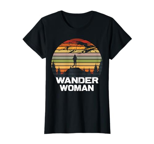 Wandern Trekking Berge Hiking Wanderwoman Frauen T-Shirt von Outdor Wander Woman Alpenüberquerung Geschenkidee