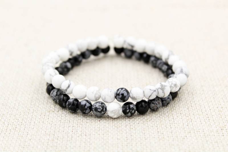 Paare Passendes Armband Set, Langstrecken Armbänder, Freundschaft Dehnbare Edelstein Armband, Howlith Schmuck Paare Passendes Armband Set, Langstrecken Armbänder, Freundschaft Dehnbare Edelstein Armband, Howlith Schmuck von OuterWonders