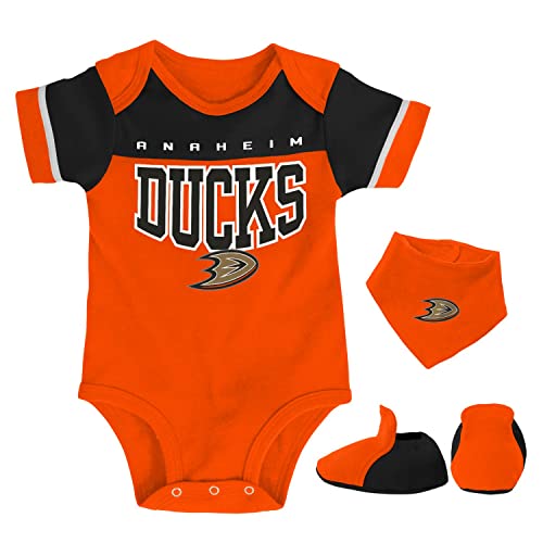 Outerstuff Baby Bib & Bootie Set Anaheim Ducks - 6-9M von Outerstuff