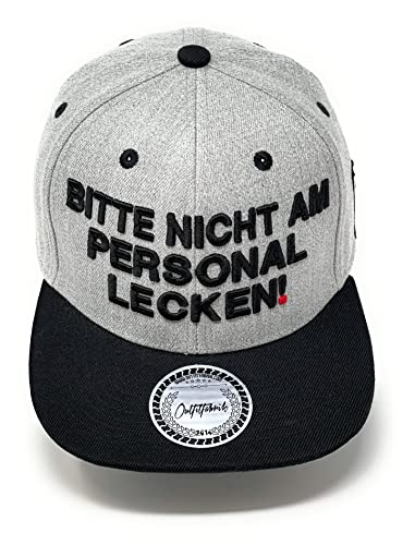 Outfitfabrik Snapback Cap Bitte Nicht am Personal lecken in grau mit schwarzem Schirm und 3D-Stick in schwarz (Statement, Spruch), One Size, verstellbar von Outfitfabrik