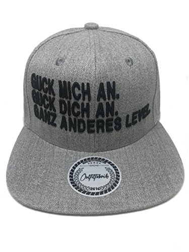 Outfitfabrik Snapback Cap Stickerei Guck Mich an, guck Dich an. Ganz anderes Level! in grau von Outfitfabrik