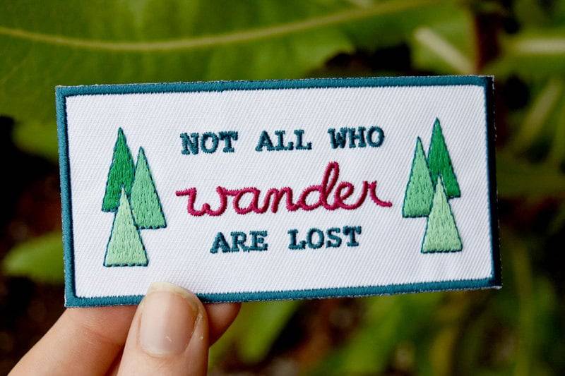 Nicht Alle Die Wandern Gehen, Sind Verloren Aufnäher - Lord Of The Ring Tolkien Aufbügler von OutlandishGoodsCo