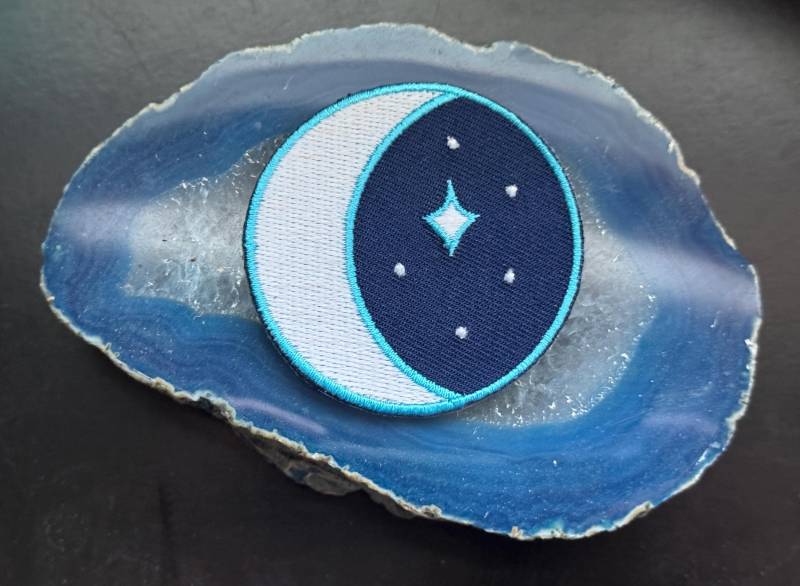Stargazer Patch - Glow in The Dark Bügelbild Weltraum Mond Und Stern Aufnäher von OutlandishGoodsCo