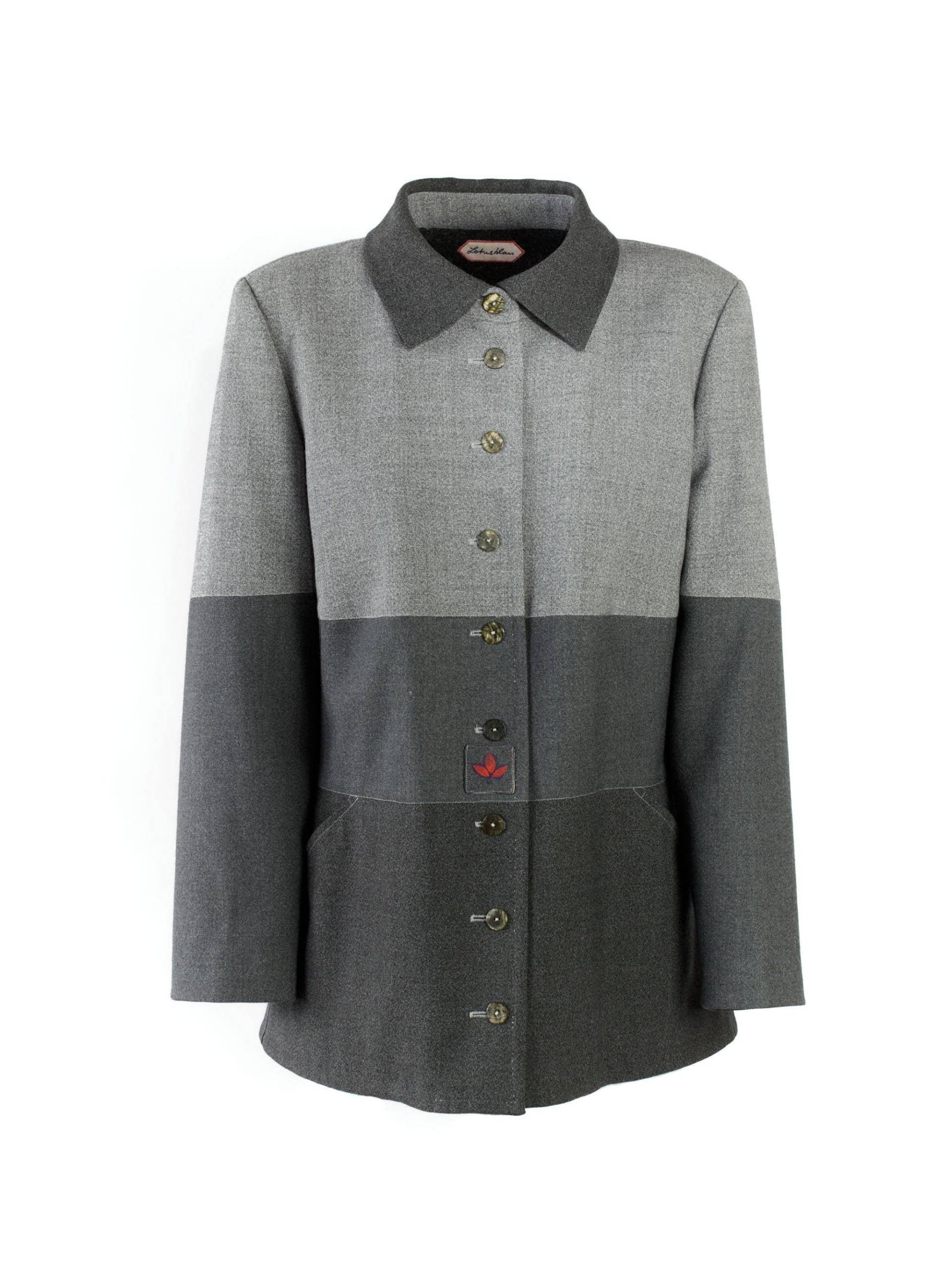 Unikat Jacke Aus Mohair Und Wolle Colorblocking in Graustufen Unikat Gr. 42 von OutletLotusblau