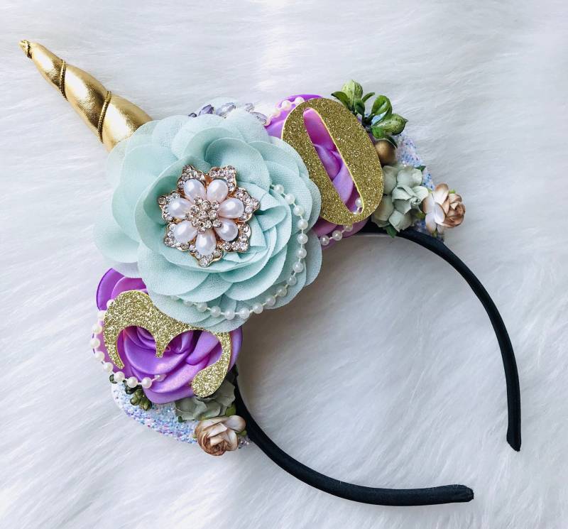 Einhorn Blume Baby Mädchen Krone Stirnband 30. Geburtstag Foto Requisite Erwachsene Kind Party Renaissance Fair Blumen Fee Kostüm von OutoftheBoxLocks