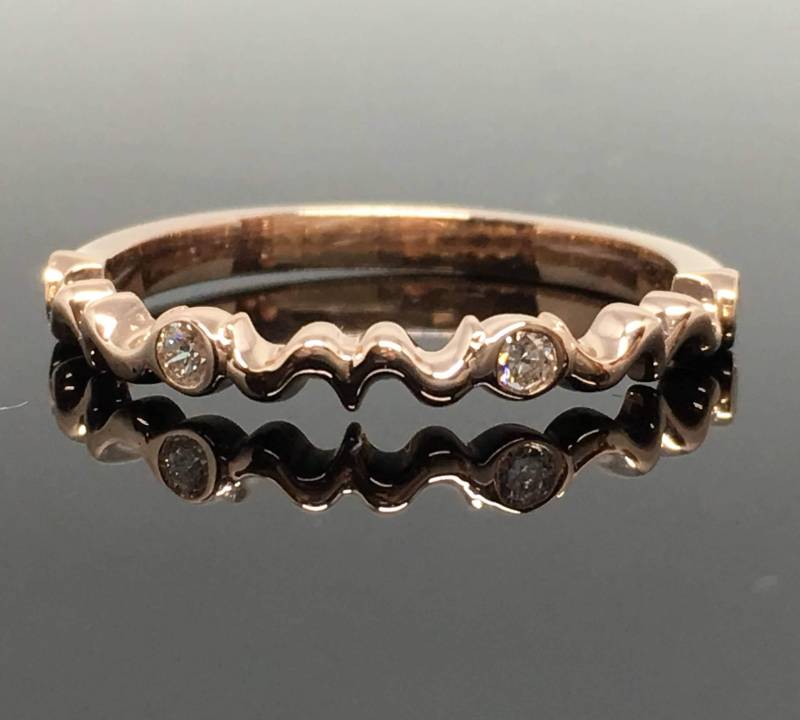 Rose Gold Zierlicher Filigran Stil Und Diamant Ehering - 14K Gold Vintage Inspirierter Scroll Design Ring von OutshineDesigns