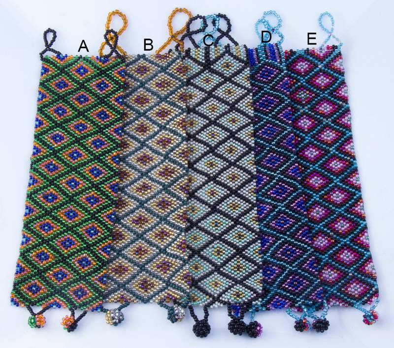 Handgewebtes Mehrfarbiges Armband, Perlenarmband, Muster-Design, Boho-Armband, Handgemachtes Eleganter Schmuck, Hohe Qualität, Br05 Handgewebtes Mehrfarbiges Armband, Perlenarmband, Muster-Design, Boho-Armband, Handgemachtes Eleganter Schmuck, Hohe Qualität, Br05 von OverBeads