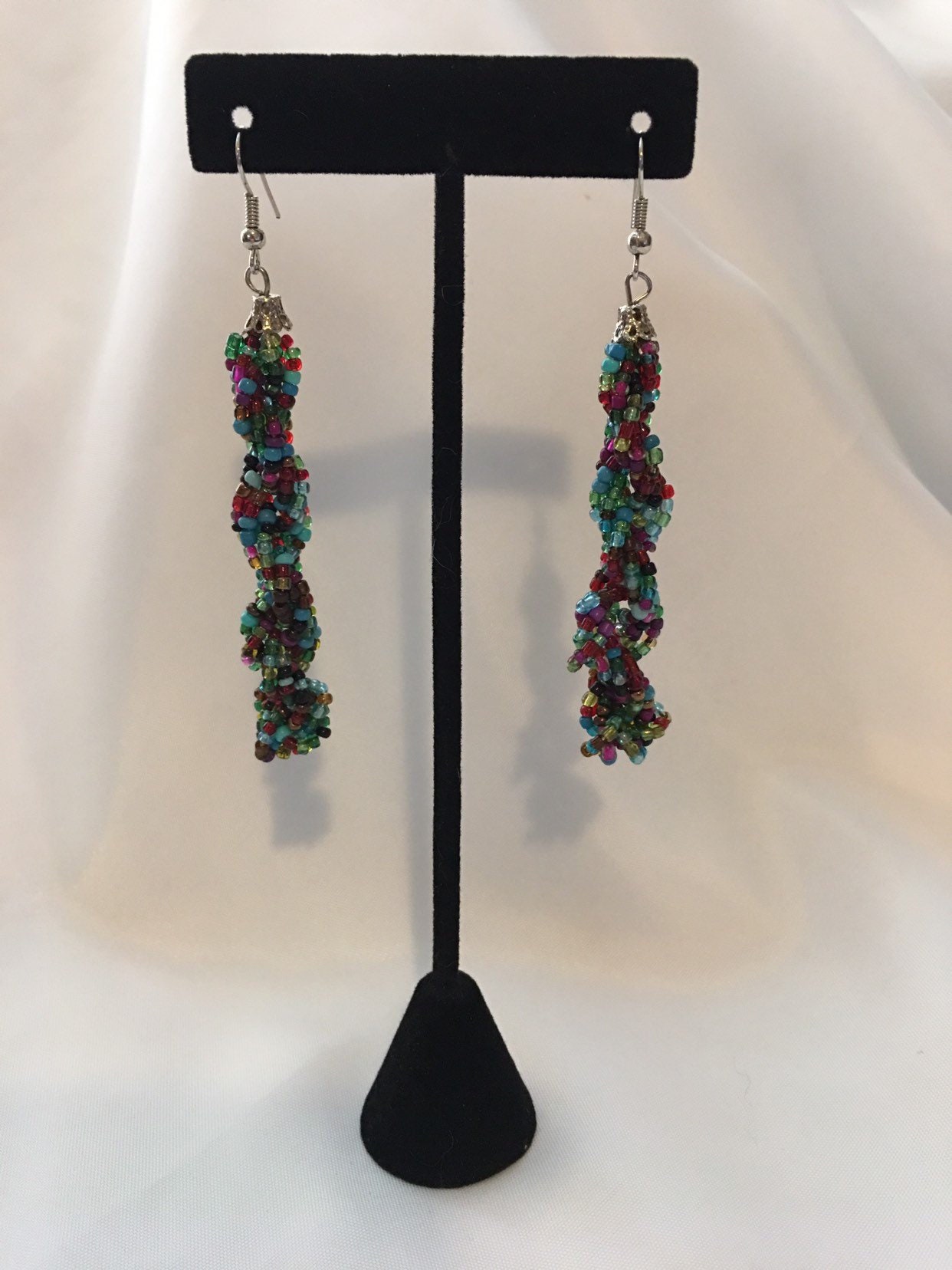 Vintage Multicolor Samen Perlen Ohrringe Vintage Multicolor Samen Perlen Ohrringe von OvertheMoonHighFinds