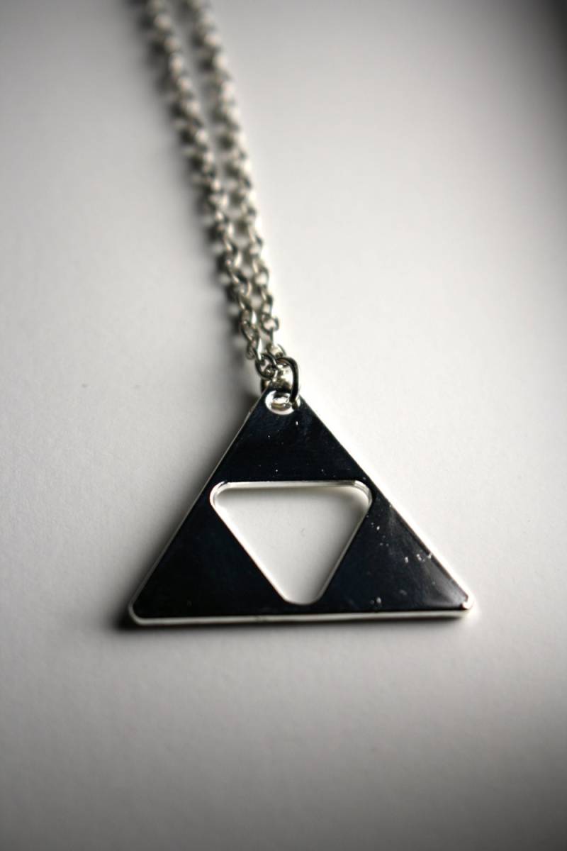 Triforce-Halskette Triforce-Halskette von OwenandStad