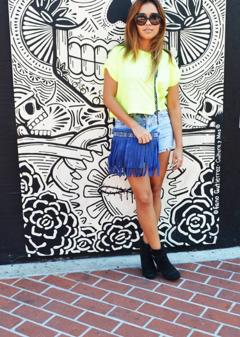 Blaue Leder Fransentasche/Boho Crossbody Bag Sunset in Ocean Blue von Oxhare