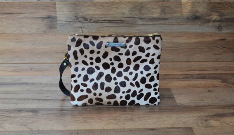 Kalbshaararmband/Pony Haarleder Clutch von Oxhare