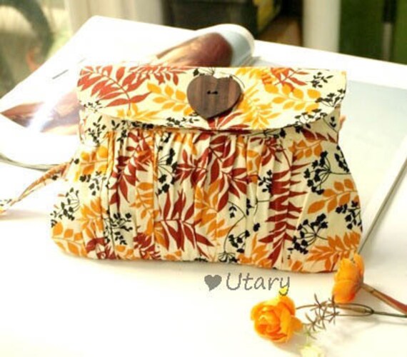 Plissee Geldbörse Wristlet Herbstblatt Farben Plissee Geldbörse Wristlet Herbstblatt Farben von Oyeta