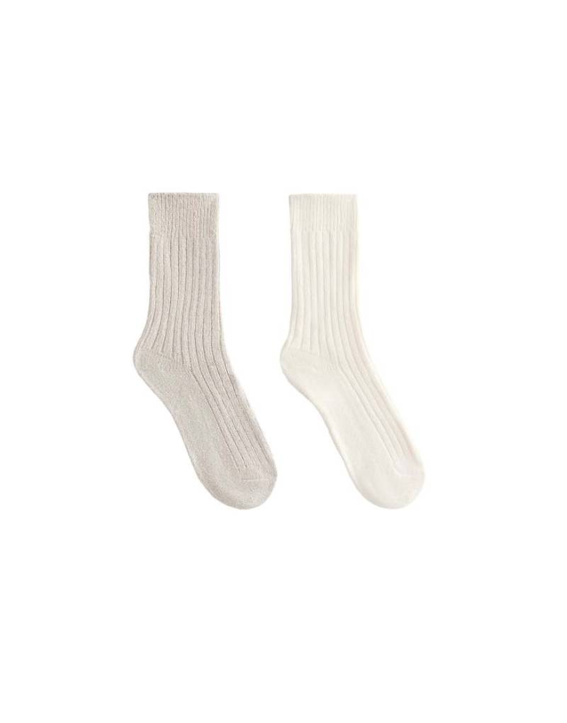 OYSHO - 2er-Pack klassische gerippte Socken in Ecru-Neutral OYSHO - 2er-Pack klassische gerippte Socken in Ecru-Neutral von Oysho