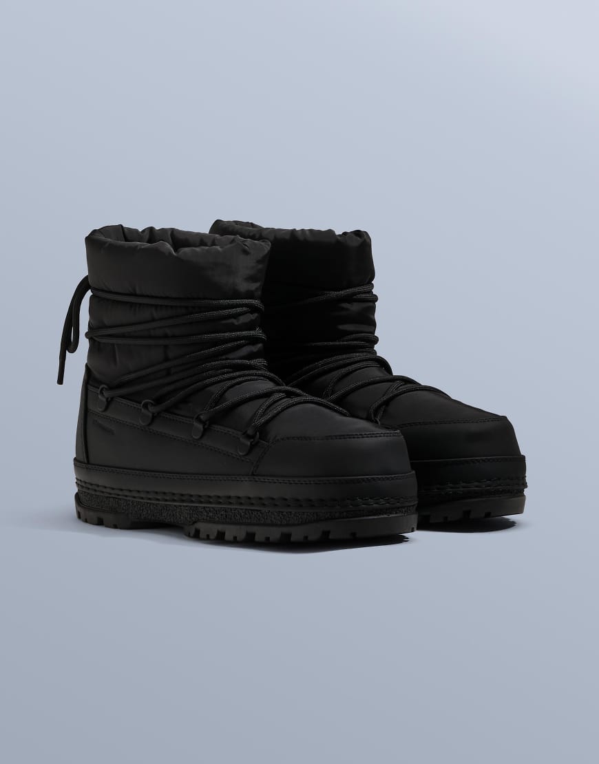 OYSHO - Après-Ski-Stiefel zum Schnüren aus Nylon in Schwarz von Oysho