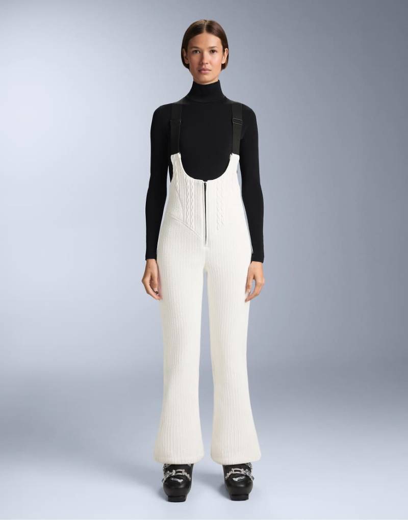 OYSHO - Ausgestellte, wasserdichte Ski-Latzhose in Wollweiß von OYSHO