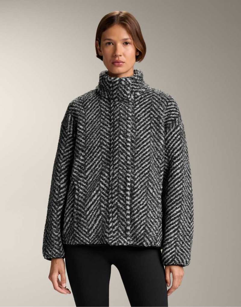 OYSHO - Cocoon-Jacke in Schwarz aus dickem Lammfellimitat von Oysho