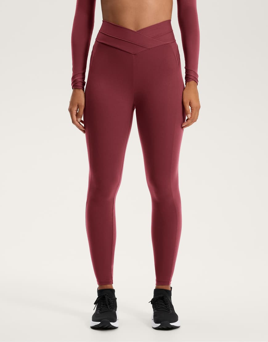 OYSHO - Comfortlux - Knöchellange Leggings in Lila mit V-Bund von Oysho