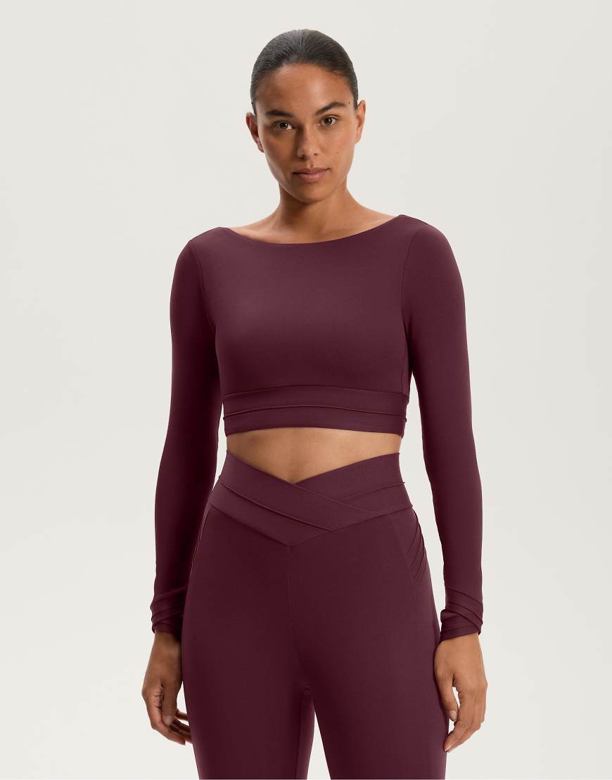 OYSHO - Comfortlux - Langärmliges T-Shirt in dunklem Kastanienbraun-Rot von Oysho