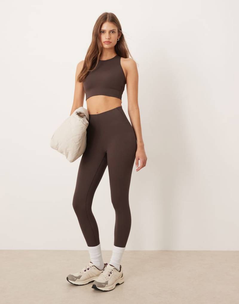OYSHO - Compressive Core Control - Knöchellange Leggings in Braun-Brown OYSHO - Compressive Core Control - Knöchellange Leggings in Braun-Brown von Oysho