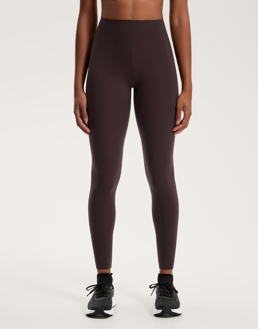 OYSHO - Compressive Core Control - Knöchellange Leggings in Dunkelbraun-Brown von Oysho