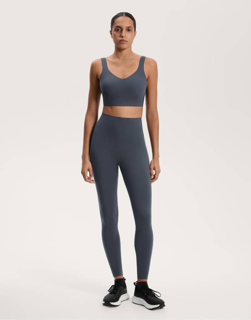 OYSHO - Compressive Core Control - Knöchellange Leggings in Grau OYSHO - Compressive Core Control - Knöchellange Leggings in Grau von Oysho
