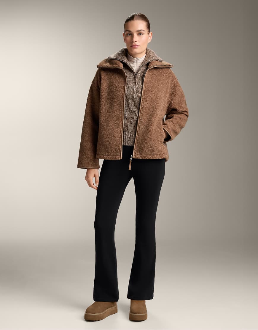 OYSHO - Extrawarme, nahtlose Schlaghose in Schwarz mit sehr hohem Bund von Oysho