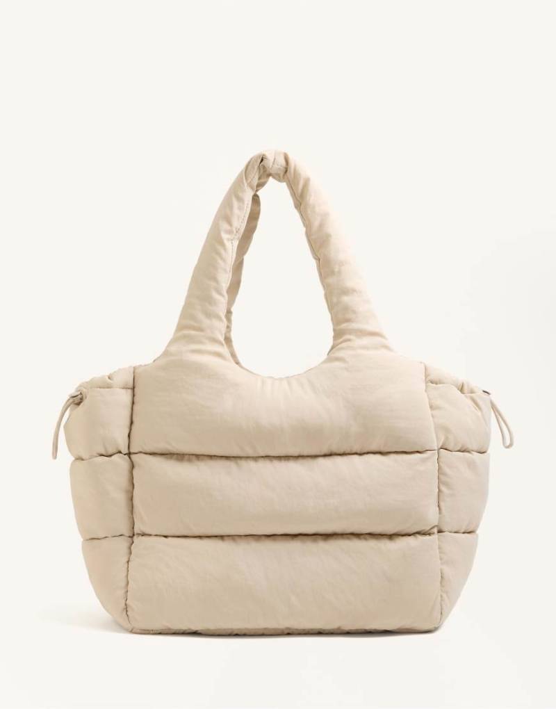 OYSHO - Gepolsterter Shopper in Ecru-Neutral OYSHO - Gepolsterter Shopper in Ecru-Neutral von Oysho