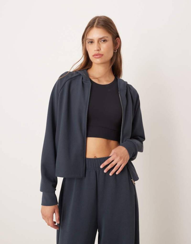 OYSHO - Gerippte Kapuzenjacke in Grau mit 29% Modal von OYSHO