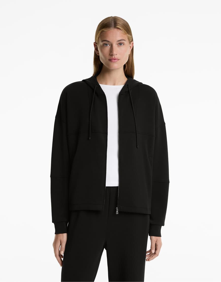 OYSHO - Jacke in Schwarz mit Kapuze und weichem Modal von Oysho