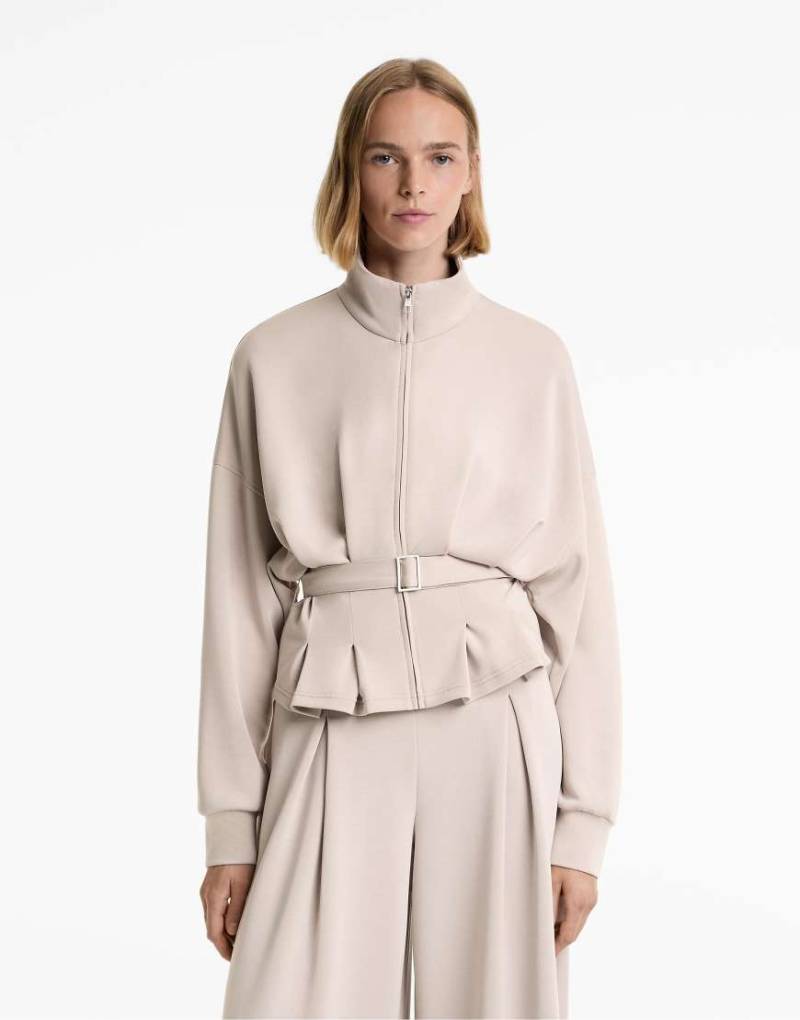 OYSHO - Jacke in Taupe mit Gürtel und weichem Modal-Grau von Oysho