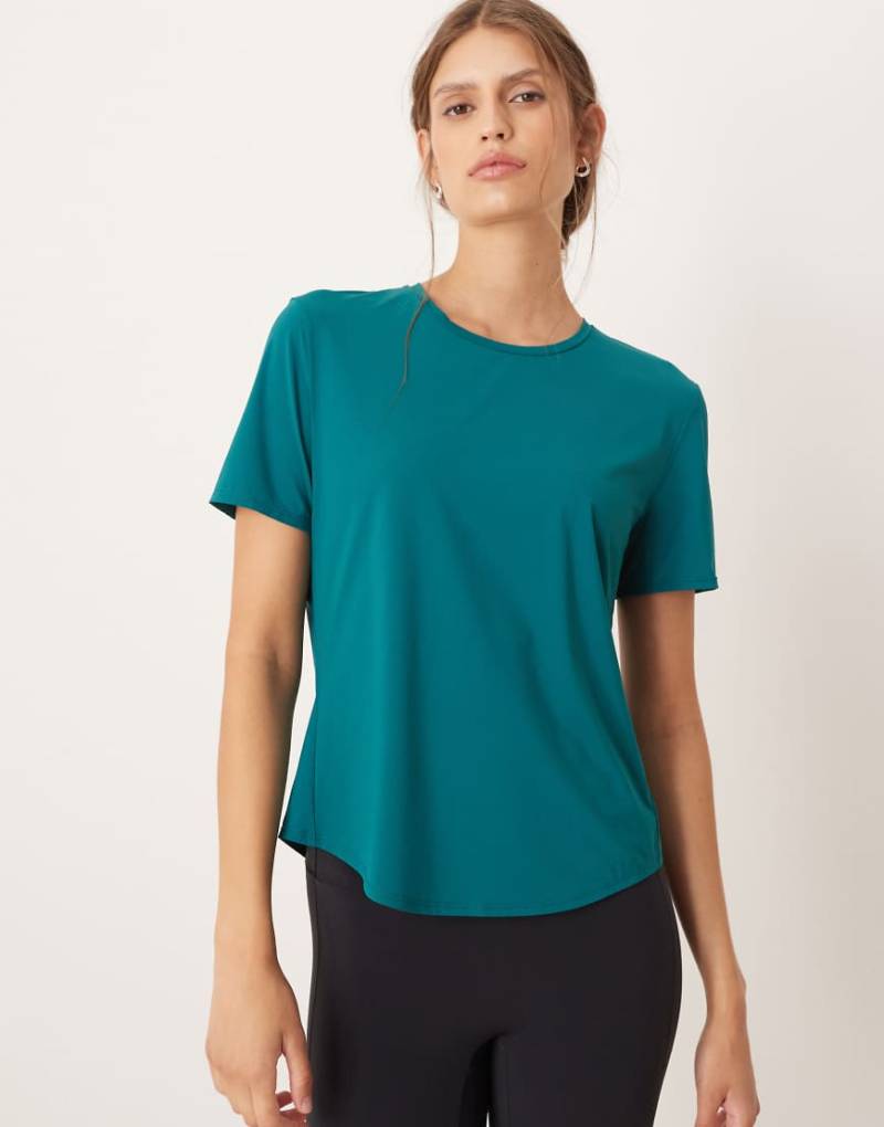 OYSHO - Kurzärmliges Funktions-T-Shirt in Enten-Grün von Oysho