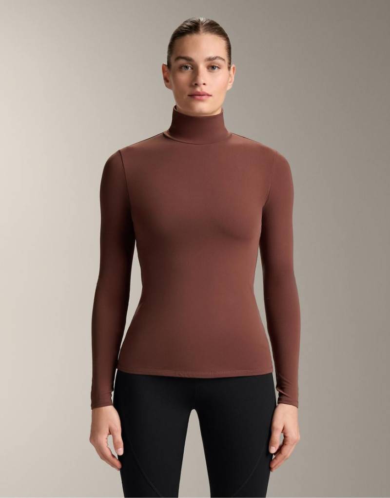 OYSHO - Langärmliges Baselayer-T-Shirt in Terrakotta-Orange von Oysho