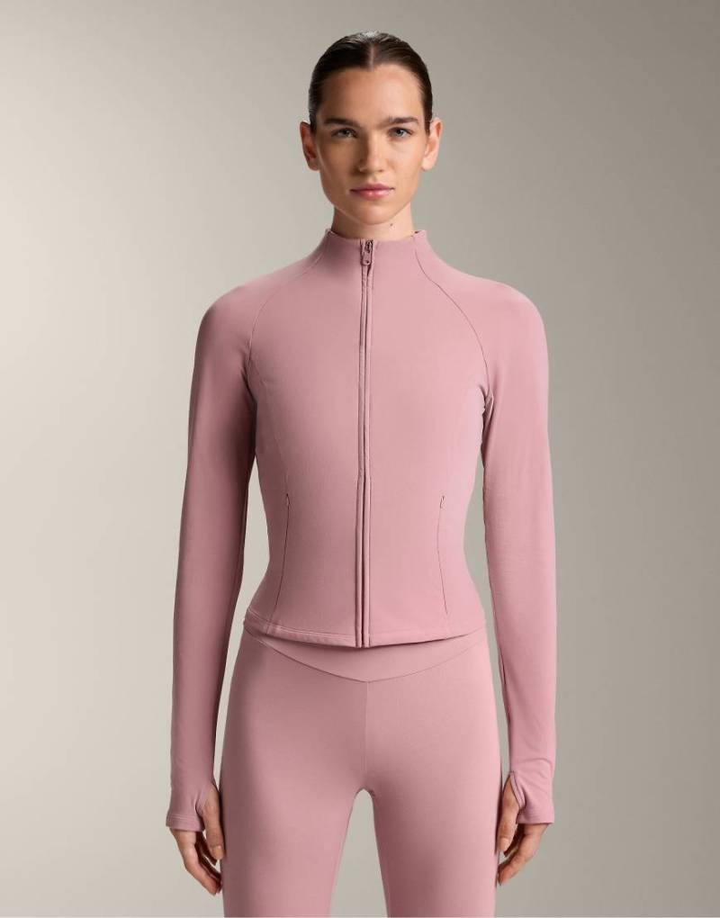 OYSHO - Leichte, warme Jacke in verwaschenem Rosé-Rosa von Oysho