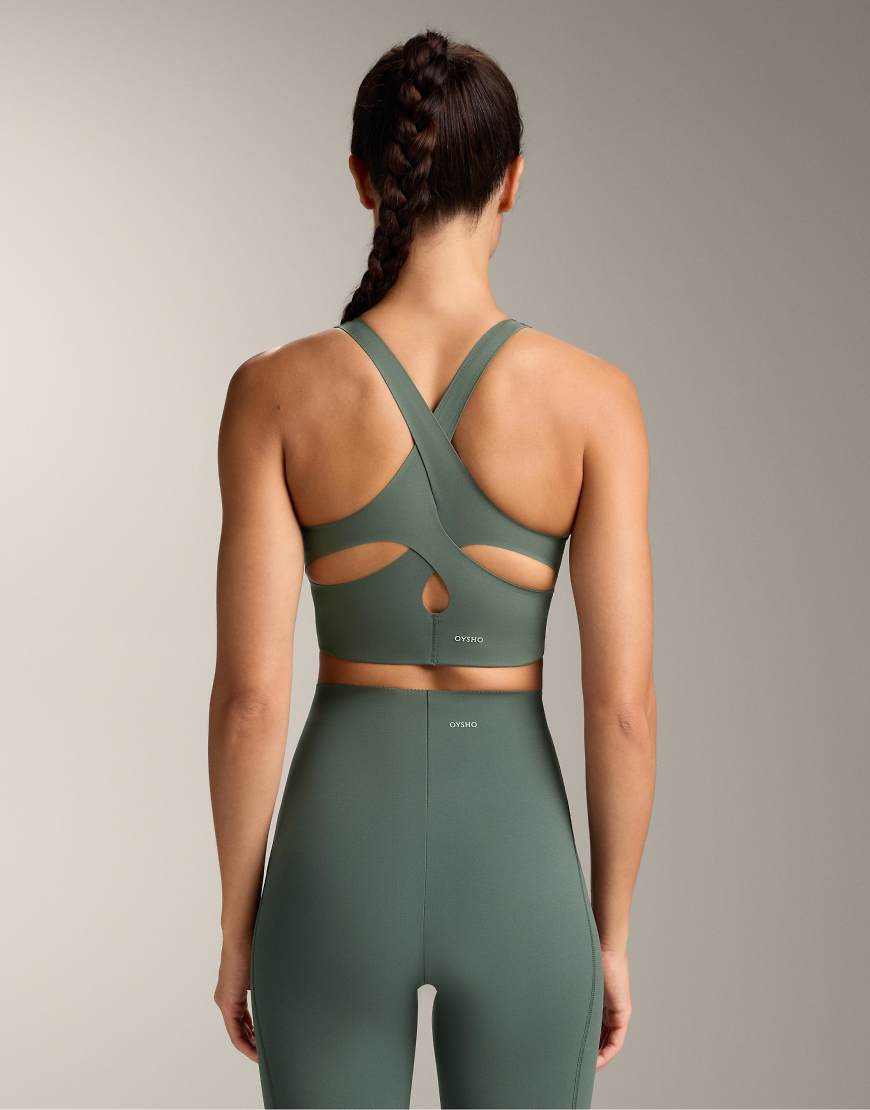OYSHO - Light Touch - Sport-BH in Grün mit mittlerer Stützfunktion von Oysho