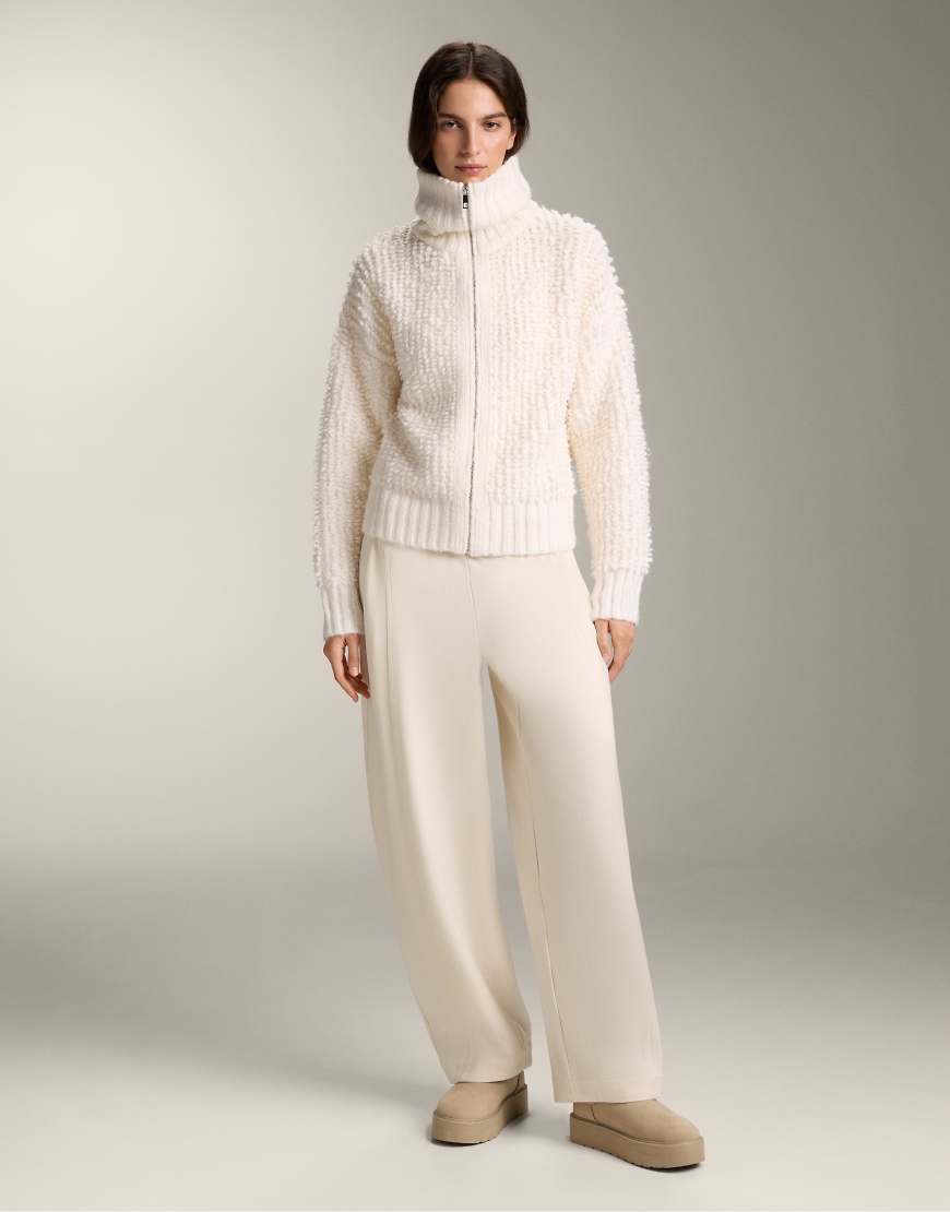 OYSHO - Locker geschnittene Hose aus schwerem Stoff in Ecru-Neutral von Oysho