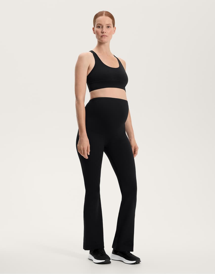 OYSHO Maternity - Schlaghose aus Comfortlux-Material in Schwarz mit 80 cm Länge, Umstandsmode von Oysho