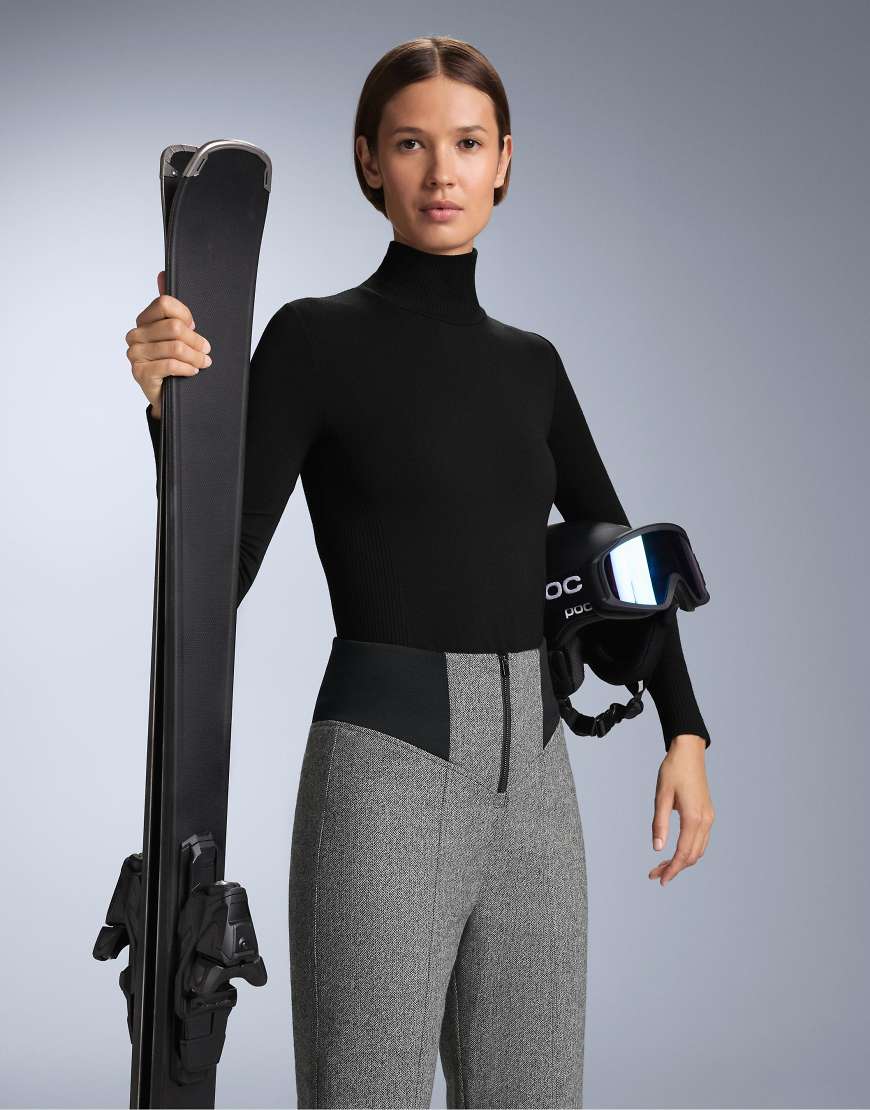 OYSHO - Nahtloses Baselayer-T-Shirt aus Merinowolle in Schwarz von Oysho